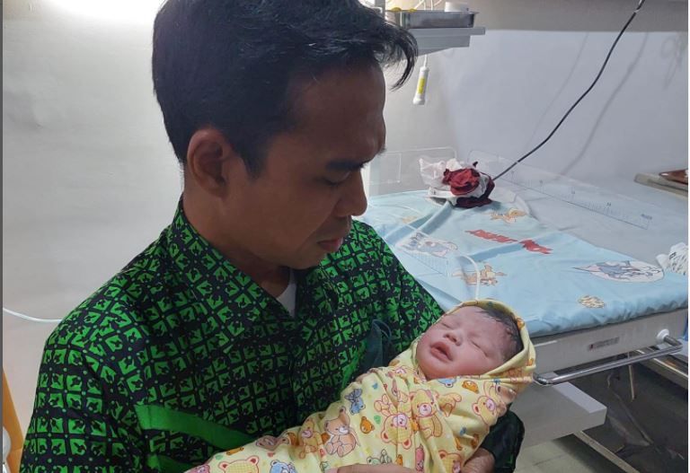 Alhamdulillah, Bayi Laki-laki Ustadz Abdul Somad Telah Lahir