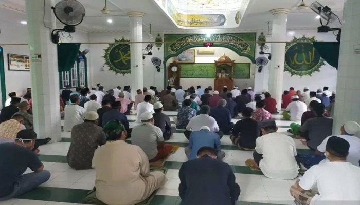 Naskah Khutbah Jumat 30 September 2022: Jangan Buru-buru Menyimpulkan Informasi 