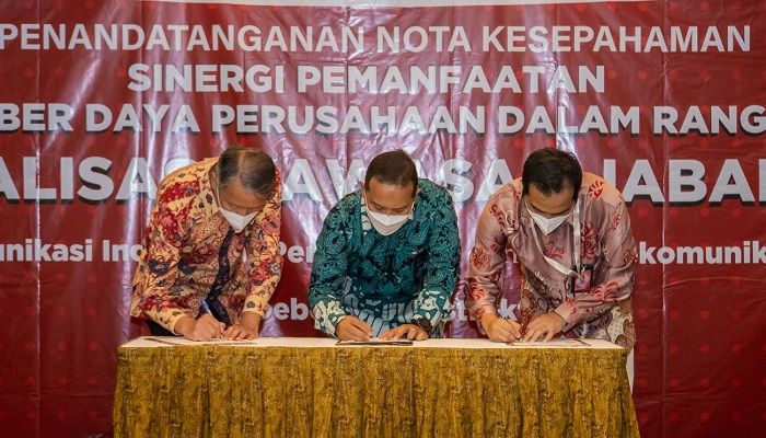  Telkom, Telkomsel, dan Jababeka Kembangkan Pemanfaatan Teknologi Jaringan 5G 