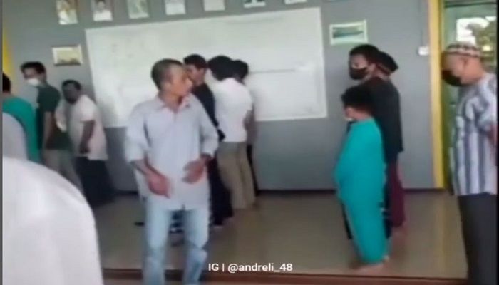 Viral, Pria Mengamuk di Masjid, tak Terima Ditegur karena Salah Kiblat
