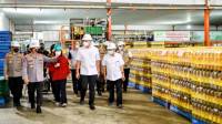 Kapolri Memastikan Untuk Mengawasi Alur Distribusi dan Harga Minyak Goreng di Pasar