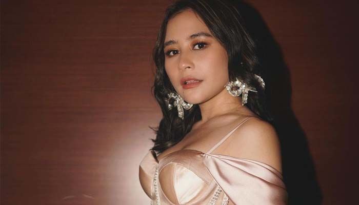 Jadi Pemilik Persikota Sekaligus Produser Film, Prilly Latuconsina Mengeluh Soal Ini