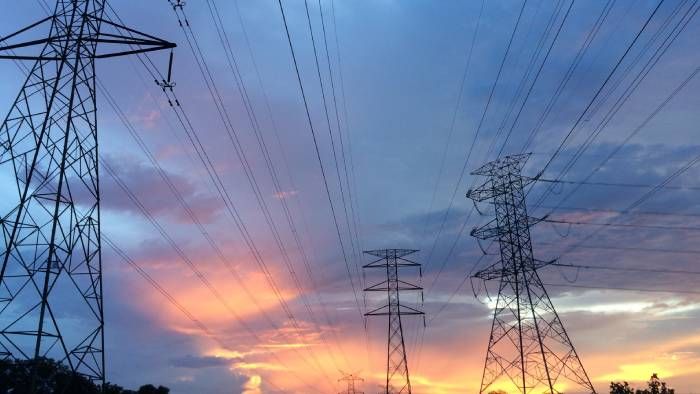 Seorang Warga dan Balita Tewas Kesetrum di Depok