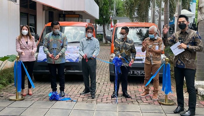 Pos Indonesia dan PT Nusantara Media Mandiri Gelar Pengiriman Perdana STB untuk Bali dan Lampung