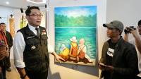 Jiwa Ridwan Kamil Tersentuh saat Melihat Lukisan Diri Bareng Keluarga di Sungai Aare