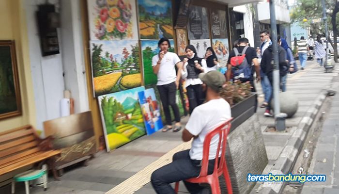Dulu Sepi, Berkat Para Tokoh Ini Braga Kini Ramai dan Jadi Pusat Wisata Lokal Maupun Mancanegara