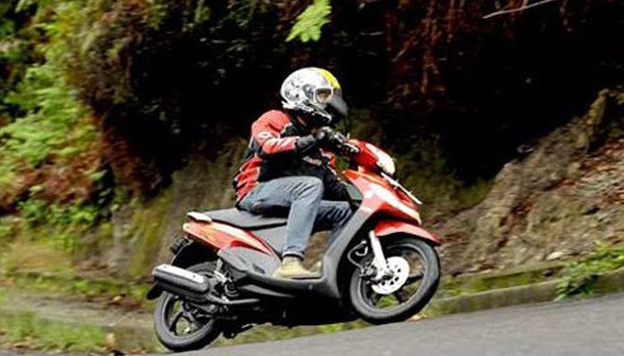 Baca Dulu Sebelum Balik Mudik, Tips Aman Lewati Jalan Menanjak Pengendara Motor Matic