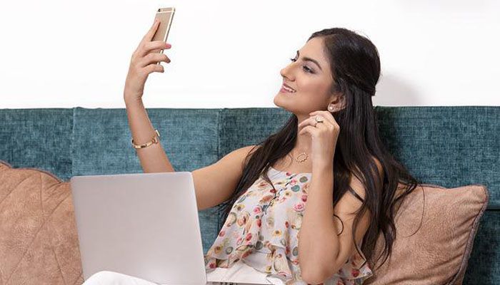 7 Tips Cara Chat Sex yang Aman dan Menyenangkan dengan Pasangan yang Lagi LDR
