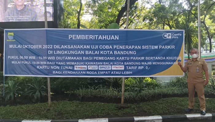 Banyak yang Numpang Parkir Mobil Doang! Begini Cara Pemkot Bandung Menata Parkir di Balai Kota 