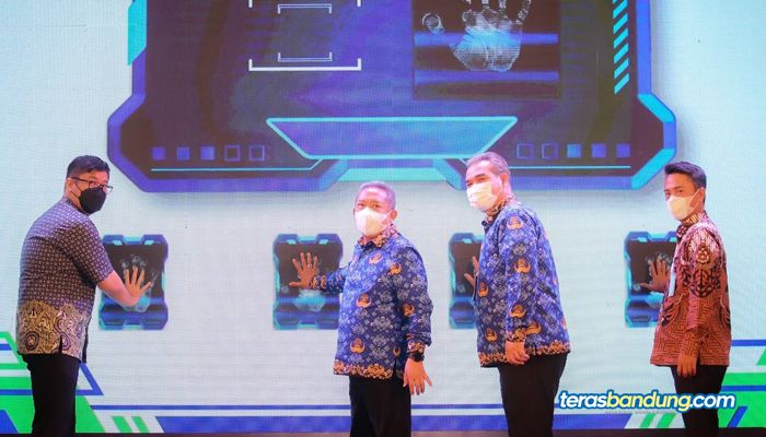 Hindari Pungli di Pemakaman Pemkot Bandung Gunakan Sistem Digital dan Bahas Regulasi Makam Tumpang
