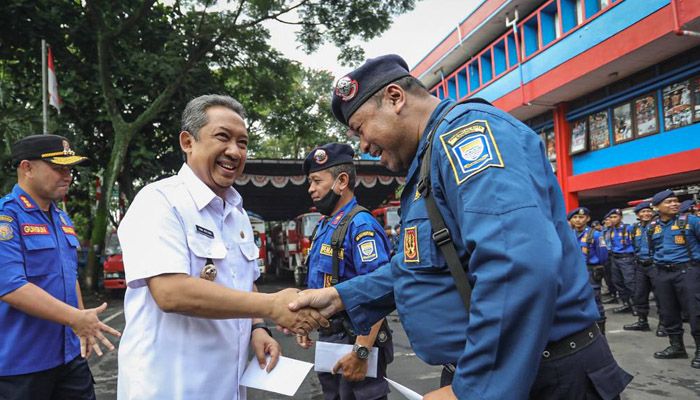 Tunjukkan Kinerja yang Profesional Diskar PB Kota Bandung Dapat Apresiasi Wali Kota