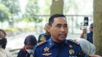 Diskar PB Buru Kawanan Monyet yang Berkeliaran di Kota Bandung