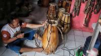 Kisah Sukses Perajin Kendang Sunda yang Terkena PHK Hingga Berhasil Tembus Pasar Dunia