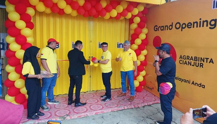 Fokus Tingkatkan Layanan, IOH Hadirkan Mini Gerai IM3 di Cidaun dan Agrabinta Ciajur
