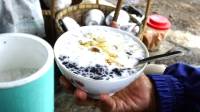 Nama Makanan dan Minuman Nusantara yang Namanya Bikin Otak Traveling: Dawet Jembut Kecabut
