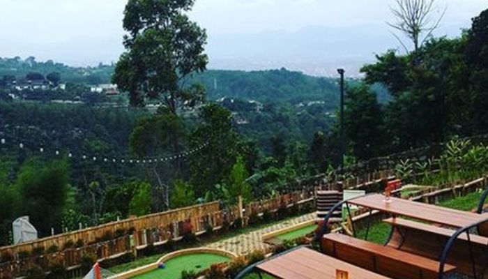 Rekomendasi 5 Tempat Ngopi Sejuk di Bandung yang Bikin Lupa sama Keramaian Kota
