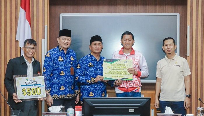 Pemkot Bandung Berikan Uang Saku kepada Atlet SEA Games Kamboja