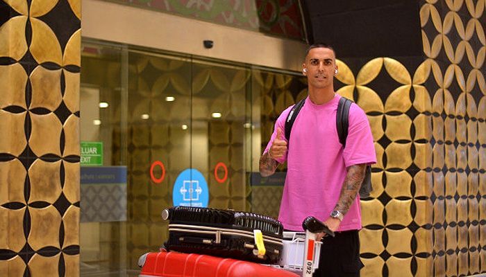 Setelah Tyronne Del Pino Menyusul Alberto Rodriguez Gabung Persib, Luis Milla Langsung Kejar Target