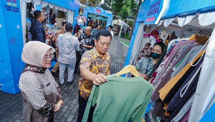 Jalan-jalan di Akhir Pekan, Kunjungi Saja Festival Sentra Industri Kota Bandung, Segala Ada! 