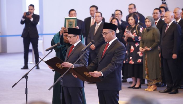 Dua Anggota Dewan Komisioner OJK Dilantik, Bertugas Pengawasan Lembaga Pembiayaan dan Inovasi Sektor Keuangan