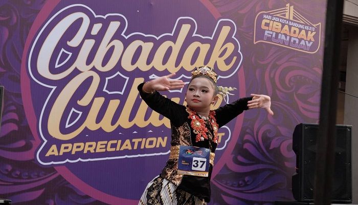 Cibadak Funday, Ribuan Warga Bahagia Sambut Hari Jadi ke-213 Kota Bandung