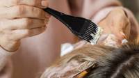 Buat Pria dan Wanita Muslim, Jangan Dulu Mewarnai Rambut Sebelum Tahu Hukumnya 