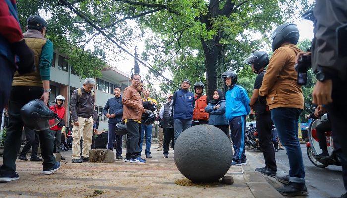 Sekda Minta Satpol PP dan Dishub Tindak Tegas Siapa pun yang Parkir di Trotoar