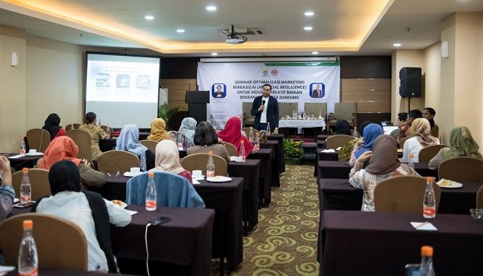 Dekranasda Kota Bandung Gelar Seminar Optimalisasi Marketing Berbasis AI untuk Industri Kreatif 