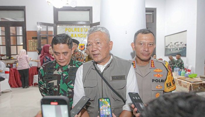 Malam Natal di Kota Bandung Berlangsung Kondusif dan Khidmat 