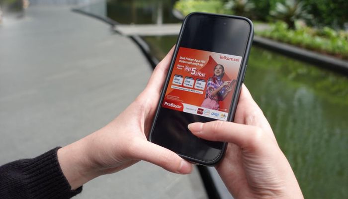 Telkomsel Gandeng bank bjb dan Bank DKI Hadirkan Layanan Paket Hemat Lengkap Berbasis Aplikasi Mobile