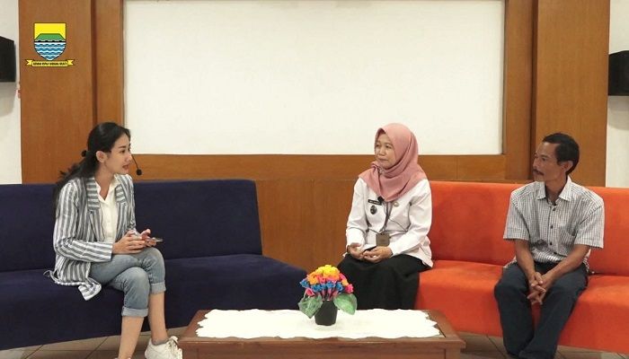Rangkul Warga Sekitar, Buruan Sae Pasirwangi Hadirkan Cabai dan Cengek Murah