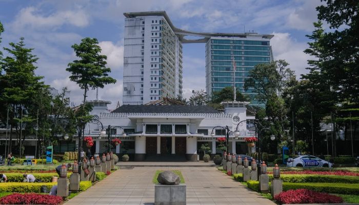 Pekan Depan, Pemkot Bandung Mulai Terapkan Friday Car Free di Balai Kota 