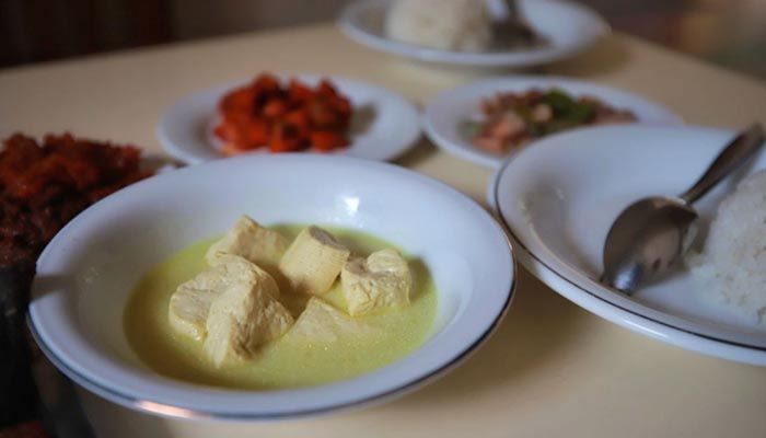 Ini Dia Tempat Legendaris Gudeg Banda yang Selalu Diburu Para Pecinta Kuliner 