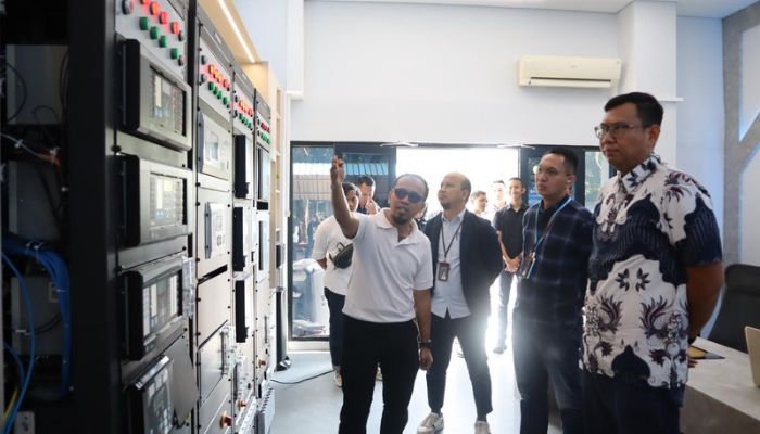 Kado di Hari Pelanggan, PLN UIT JBT Resmikan Protection Lab untuk Tingkatkan Keandalan Sistem