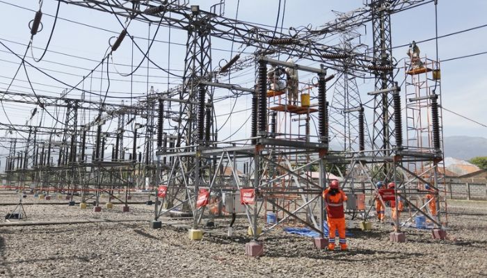Hari Pelanggan Nasional, PLN UPT Bandung Tingkatkan Kualitas Layanan dan Keandalan Lewat Pemeliharaan Busbar di GI 150 kV Rancakasumba