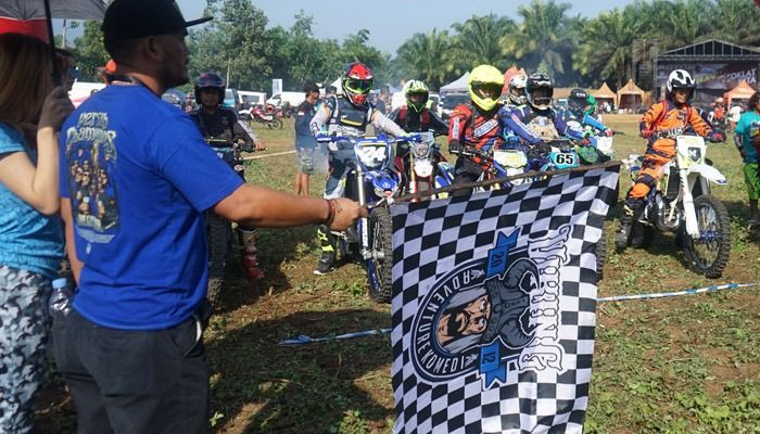 Viking Adventure Komedi Digelar Lagi di Ciburuy: Hadirkan Semangat Solidaritas dan Aksi Sosial