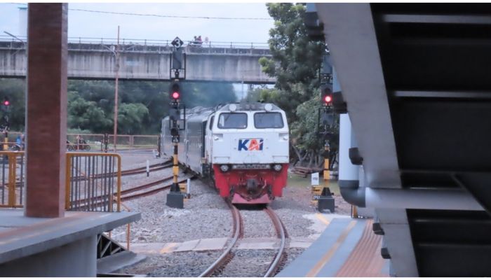 KAI Daop 2 Bandung Sediakan 4 KA Tambahan untuk Angkutan Nataru 2025