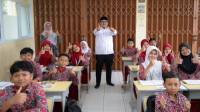 Wali Kota Bandung Farhan Kunjungi SDN 117 Batununggal, Minta Maaf soal Insiden Viral dan Tinjau Program Makan Bergizi Gratis