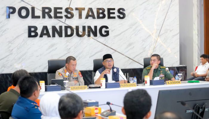 Bandung Masuki Fase Rawan! Farhan Ungkap Ancaman Longsor hingga Krisis Sampah Awal 2026