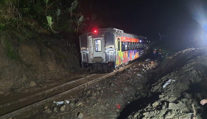  Evakuasi Selesai, Jalur Maswati–Sasaksaat Kembali Dapat Dilalui KA