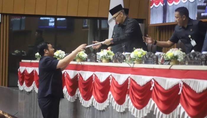 PSI Kritik Tiga Raperda Kota Bandung: Soroti Pengelolaan Sampah, Anggaran, dan BPR