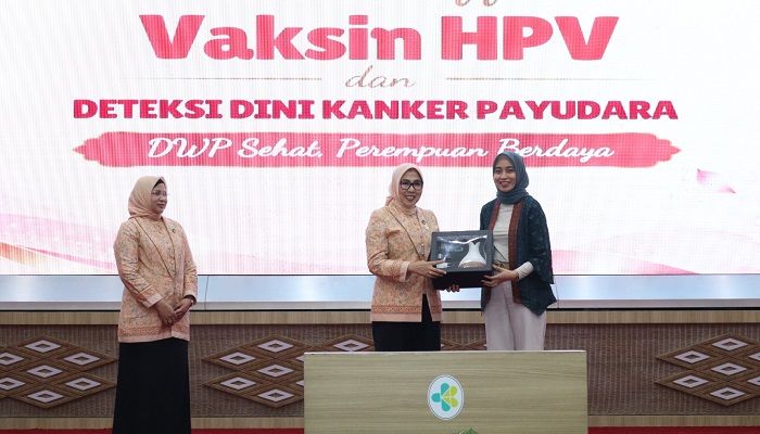 Bio Farma dan DWP Pusat Perluas Akses Vaksinasi HPV lewat Program DWP Sehat