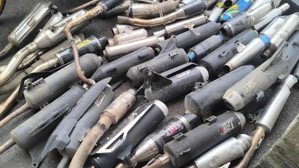 Aturan Detail Larangan Knalpot Brong Motor, Cek Batas Desibel dan Sanksinya